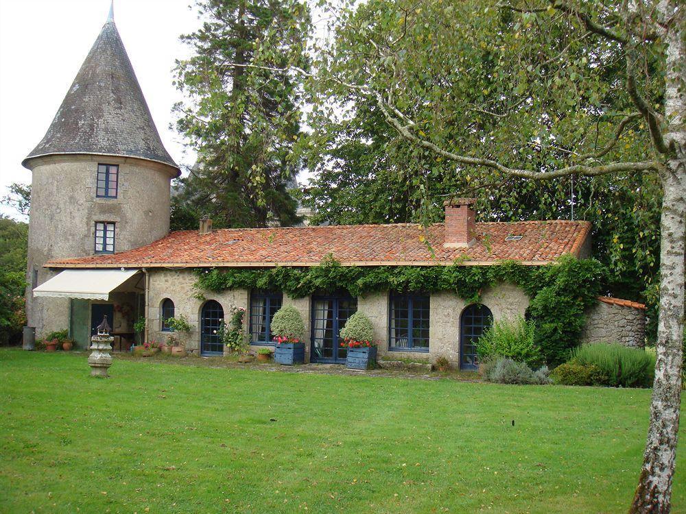Hotel Chateau De La Barbiniere Сен-Лоран-сюр-Севр Экстерьер фото